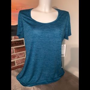 Workout Layer 8 T-shirt pullover